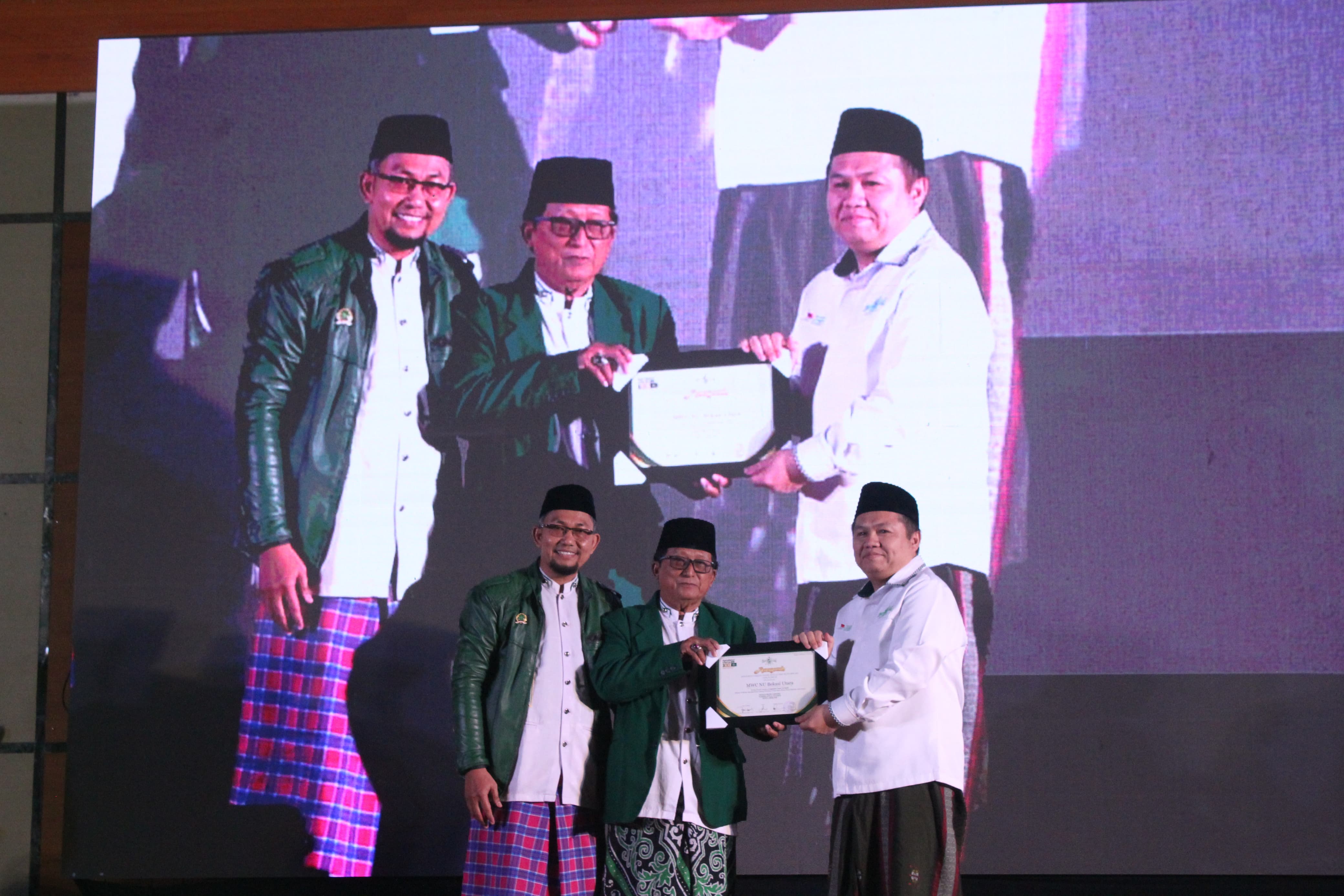 Rayakan 100 Tahun NU, PCNU Kota Bekasi Angkat Dedikasi Kader Lewat NU Award